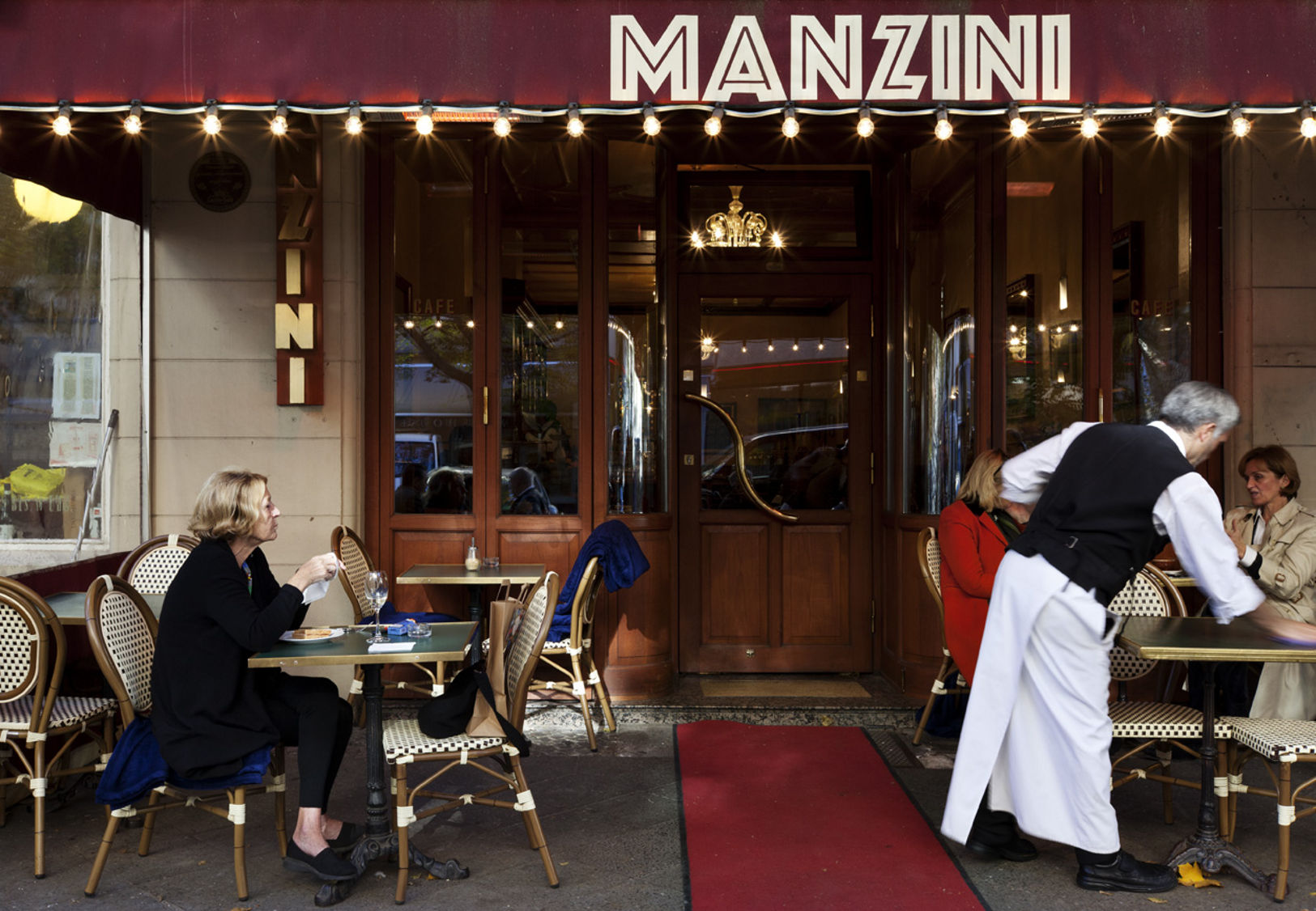 Cafe Restaurant Manzini Discover Germany Switzerland And Austria