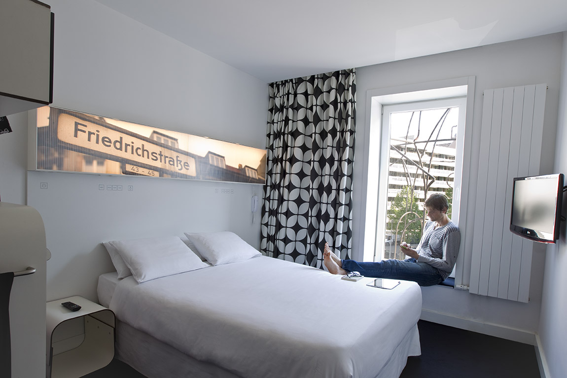Hotel Gat Point Charlie: Exploring the heart of Berlin with style